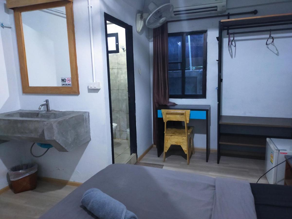 9 Hostel Chiang Mai Exterior foto